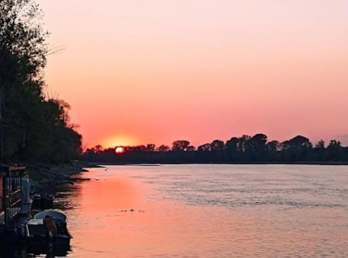 Residenza Il Capitano Bed & Breakfast San Benedetto Po Luaran gambar